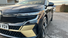 Renault Megane E-Tech EV60 160kW Iconic 60kWh Optimum Charge 5dr Auto Electric Hatchback